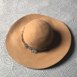 Wool Boho Hat with Feather Band